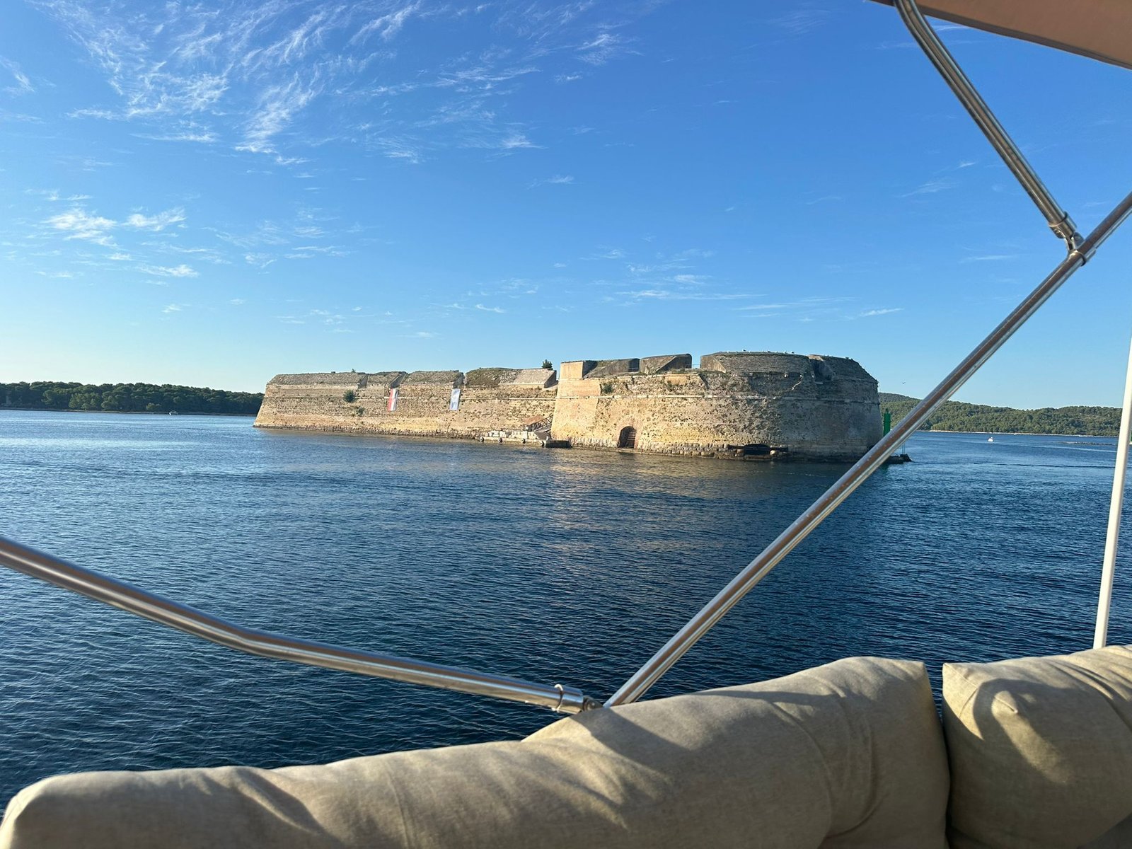 Pogled na Jadransko more i otoke