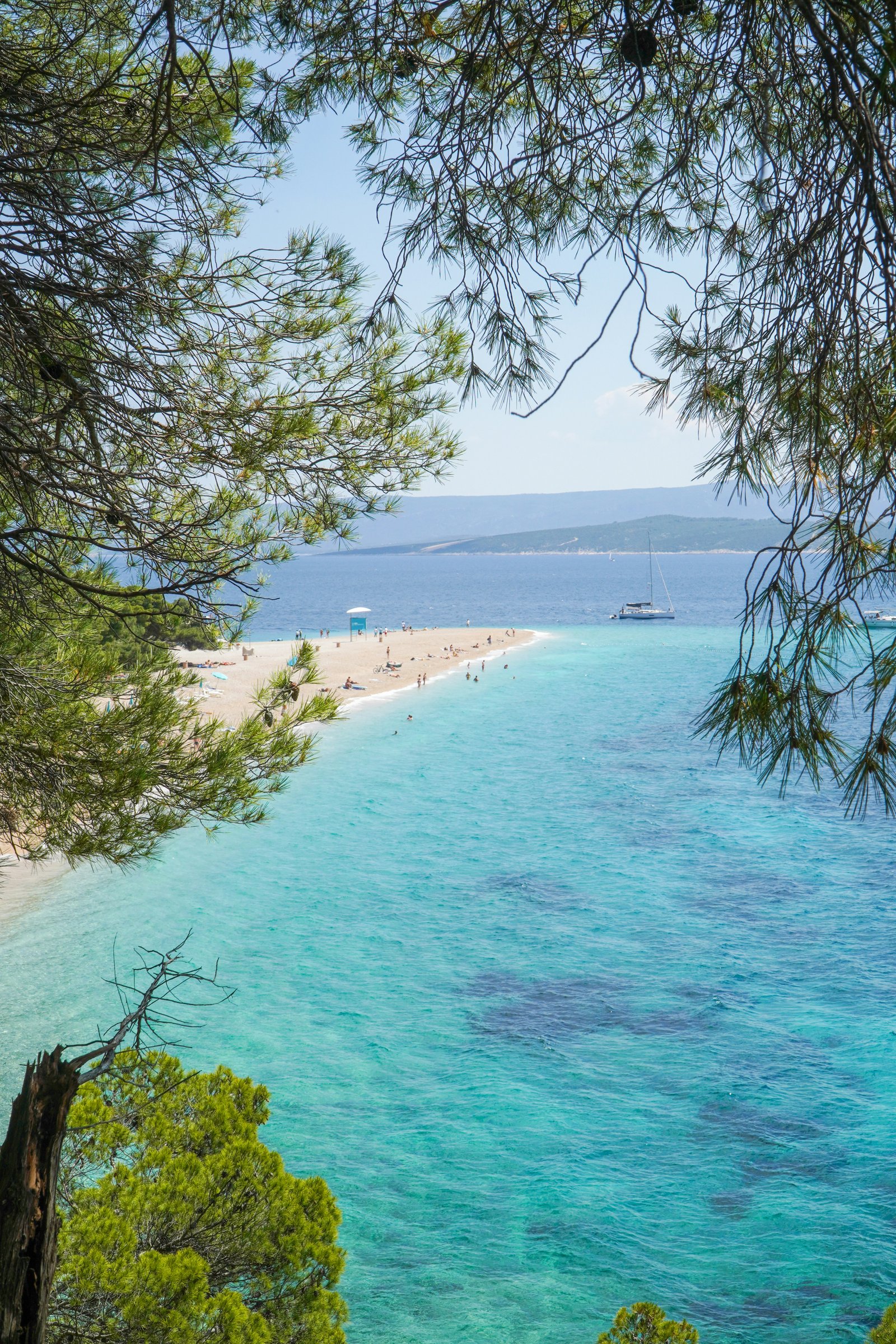 Plaža Zlatni rat na otoku Braču